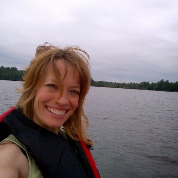 Meet your Posher, Heather - Picture 1 of 1